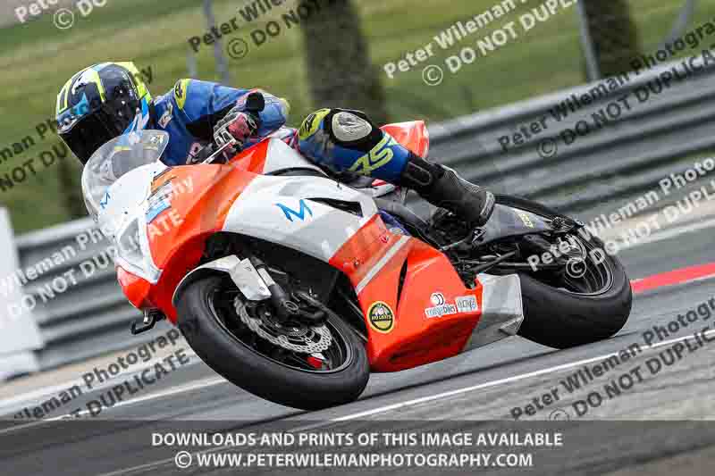 cadwell no limits trackday;cadwell park;cadwell park photographs;cadwell trackday photographs;enduro digital images;event digital images;eventdigitalimages;navarra;no limits trackdays;peter wileman photography;racing digital images;trackday digital images;trackday photos